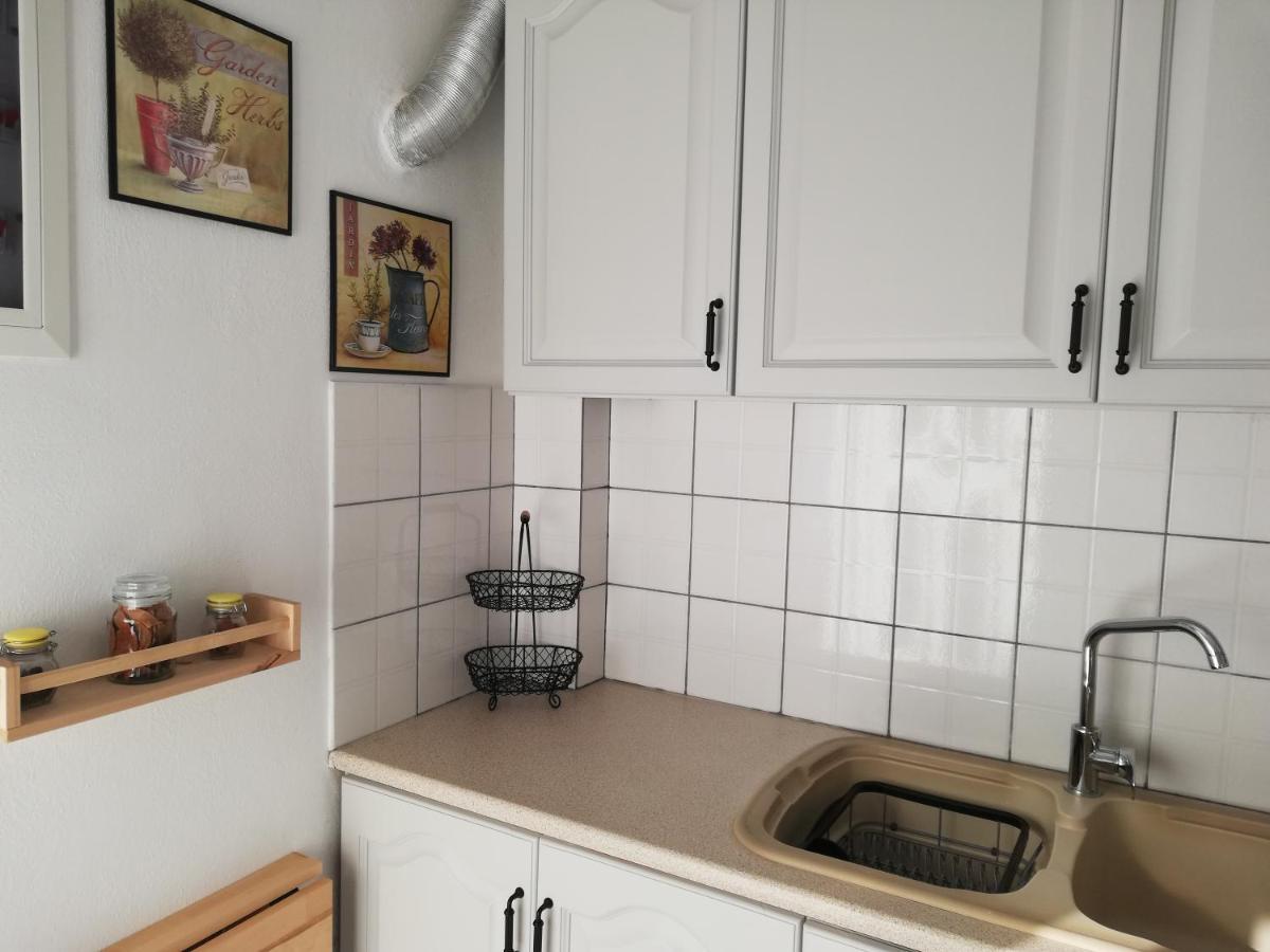 Theodora Lägenhet Patitírion Exteriör bild